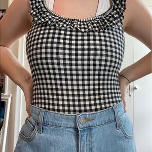 ⭐️gingham bodysuit⭐️